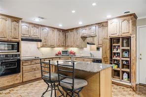 614 Winchester Drive - Photo 10
