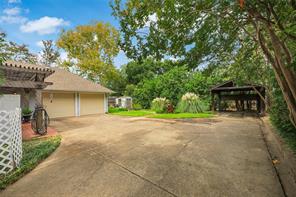 614 Winchester Drive - Photo 36
