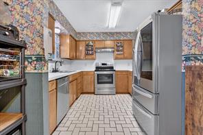 416 Cedarwood Street - Photo 9
