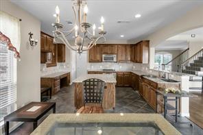 7306 Waterbury Drive - Photo 10