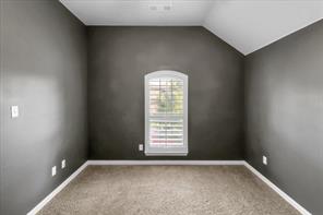7306 Waterbury Drive - Photo 13