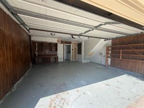 1112 Princeton Drive - Photo 16