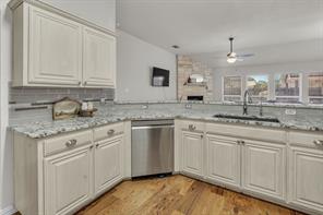 229 Willow Creek Drive - Photo 9