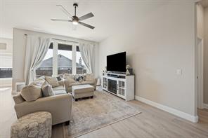 1029 River Oaks Drive - Photo 4