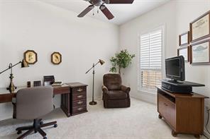 379 Southern Hills Drive - Photo 17