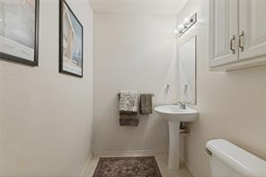 1540 Englewood Drive - Photo 10