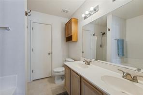 1540 Englewood Drive - Photo 9