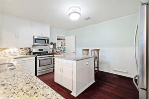 3040 E Houston Street - Photo 10
