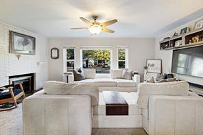 3040 E Houston Street - Photo 7
