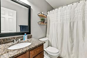 230 Oakwood Circle - Photo 13