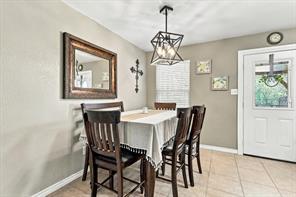 230 Oakwood Circle - Photo 6