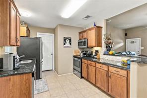 230 Oakwood Circle - Photo 7