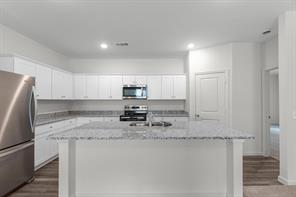 2421 Rambler Drive - Photo 7