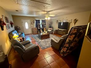 420 Allencrest Drive - Photo 4