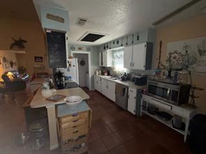 420 Allencrest Drive - Photo 5