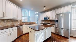 4400 Delaina Drive - Photo 8