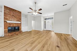 506 Dallas Drive - Photo 2