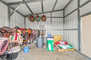 121 Private Road 2121 - Photo 25