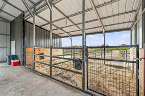 121 Private Road 2121 - Photo 28