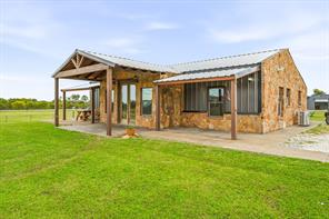 121 Private Road 2121 - Photo 3