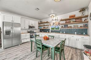 121 Private Road 2121 - Photo 9