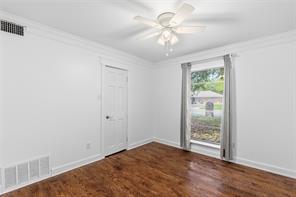 307 Como Street N - Photo 13