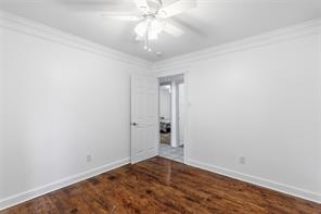 307 Como Street N - Photo 14