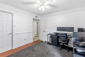 307 Como Street N - Photo 19