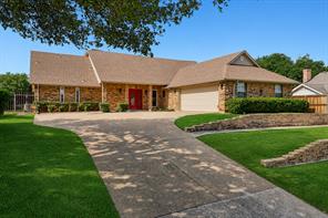 4008 Fairlakes Drive