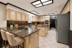 4008 Fairlakes Drive - Photo 10