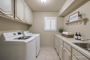 4008 Fairlakes Drive - Photo 17