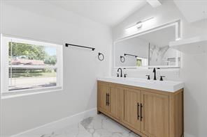 422 Grace Drive - Photo 9