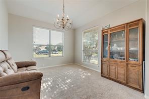 721 Honeysuckle Way - Photo 11