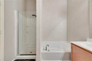 721 Honeysuckle Way - Photo 14