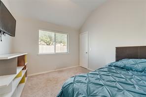 721 Honeysuckle Way - Photo 15
