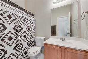 721 Honeysuckle Way - Photo 16