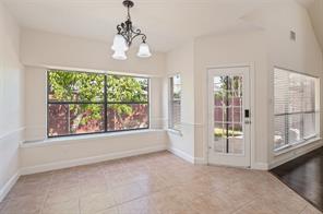 854 Chalfont Place - Photo 15