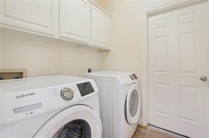 854 Chalfont Place - Photo 30