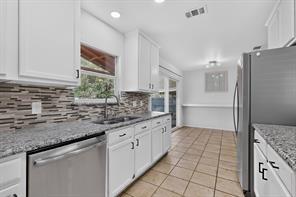 2549 Spring Creek Drive - Photo 16