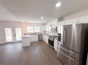 5005 Strickland Avenue - Photo 2