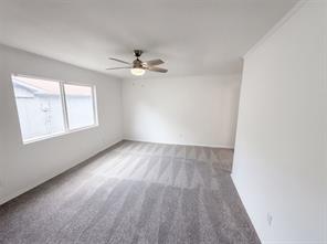 5005 Strickland Avenue - Photo 4